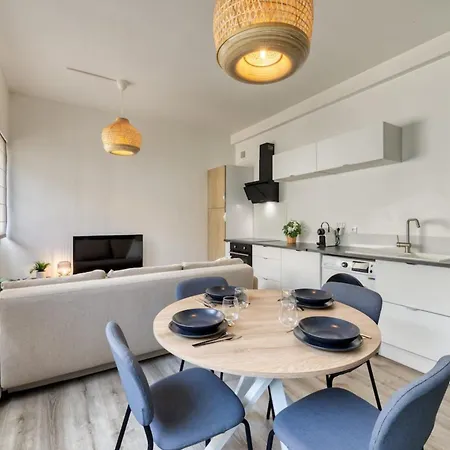 Διαμέρισμα Le General Beau F3 Entre Les Quais Et La Place Du Vieux Marche A *